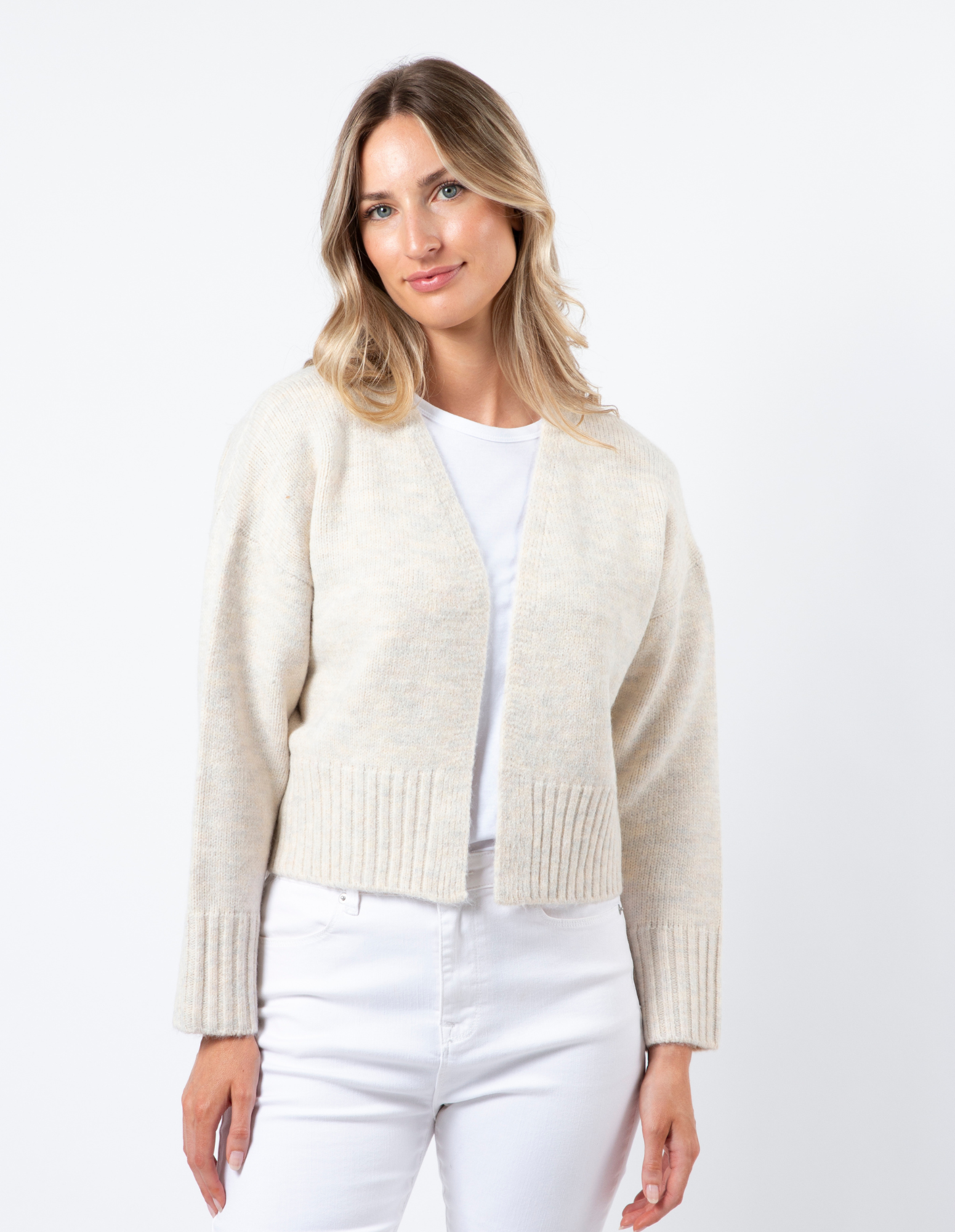 Martha Cardi - Oatmilk- Stella + Gemma