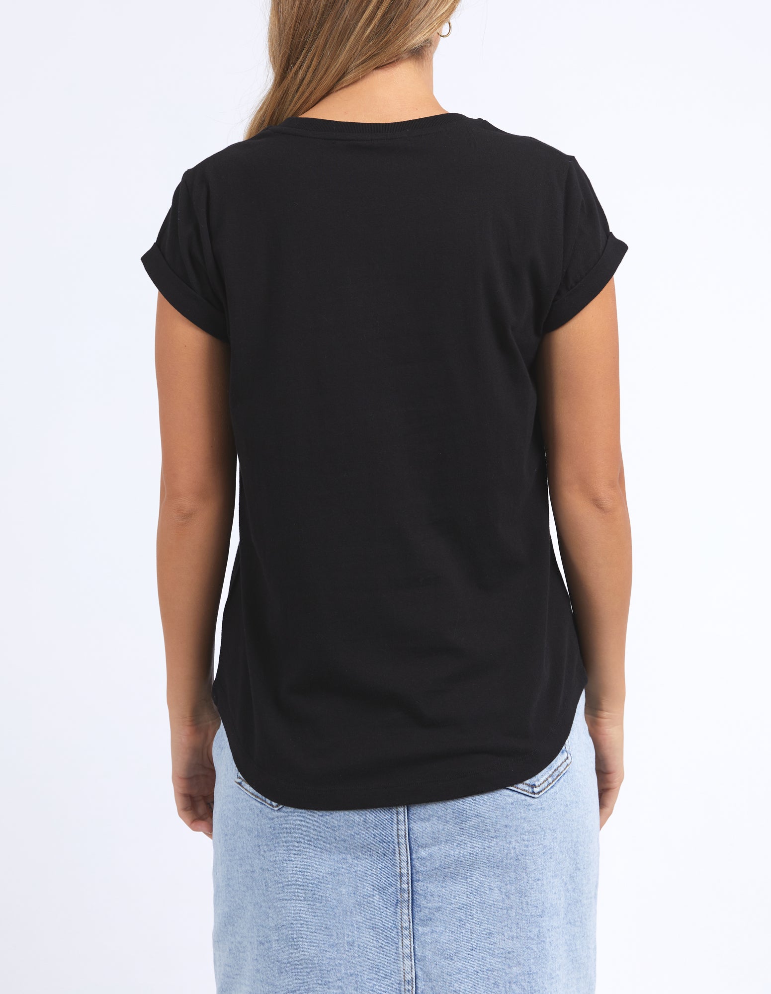 Outline Tee - Black - Foxwood